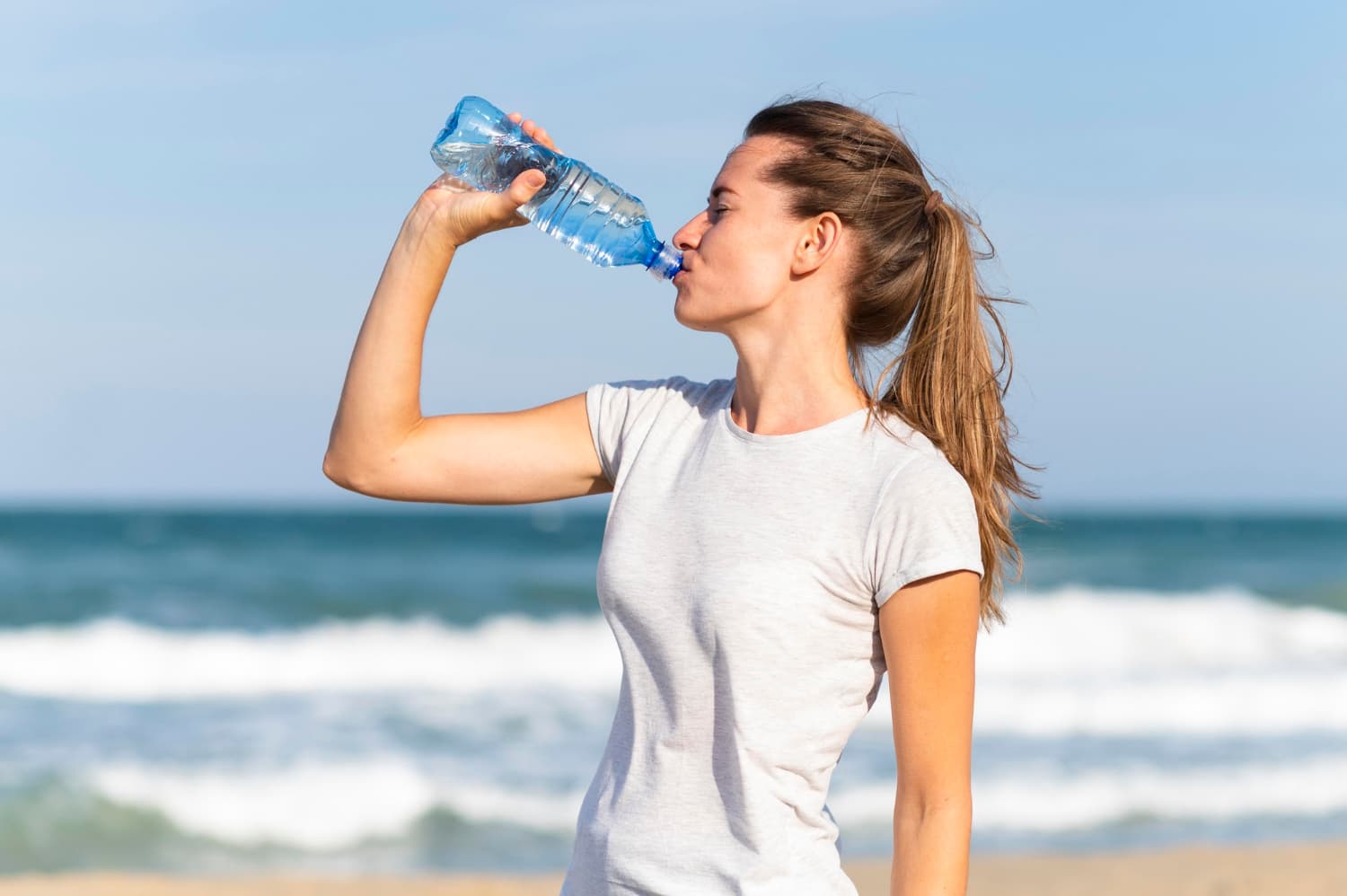 qué beber durante el verano para cuidarse y refrescar